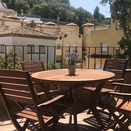 Lets Holidays Terrace La Guardia *