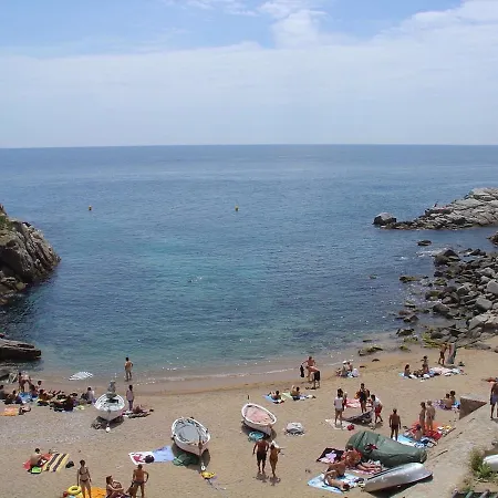 Lets Holidays Terrace La Guardia Apartment